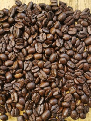 Café en grano de origen Perú, región de Pichanaqui-Chanchamayo.