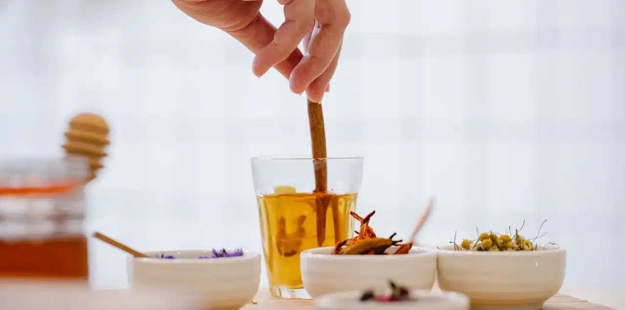Preparación de infusión relajante natural paso a paso