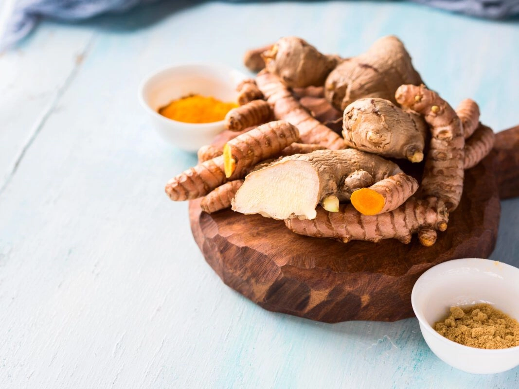 Cúrcuma Latte para el bienestar: una alternativa saludable y deliciosa para tu día a día.